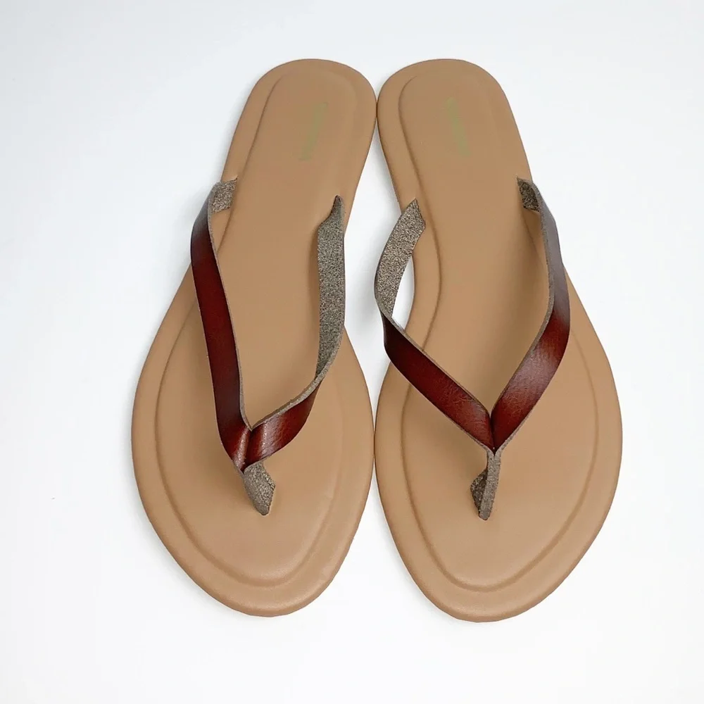 SONOMA Brown Vegan Leather Thong Sandal 9 NWOT